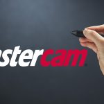 Logo Mastercam avec une main qui tient un stylet