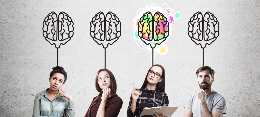 Quatre personne surmontés d'un dessin de cerveau